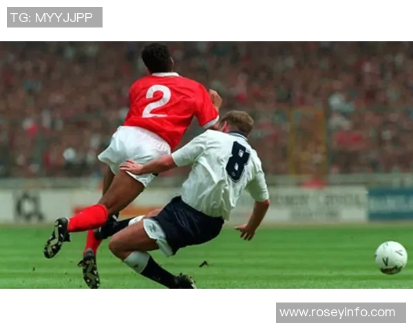 治多足球球星的成长轨迹与世界足坛影响力分析